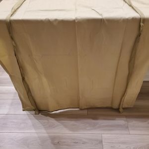 2 pairs of green tie-up valances